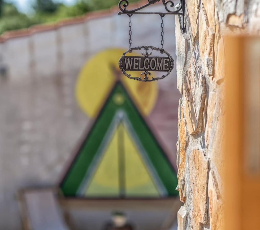 Mini Kamp Perla Hotell Prvić Luka Exteriör bild