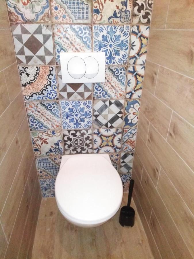 Mini Kamp Perla Hotell Prvić Luka Exteriör bild